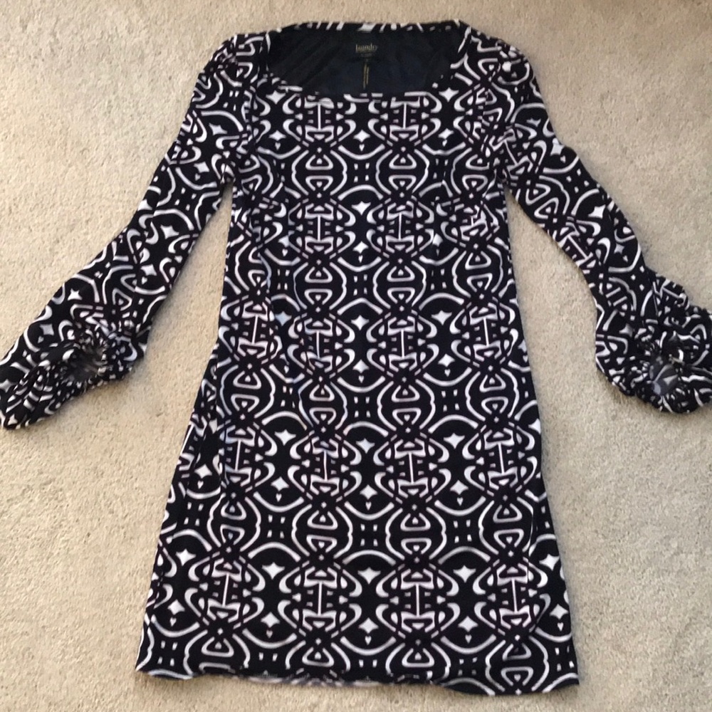 20% off bundles. Laundry retro dress